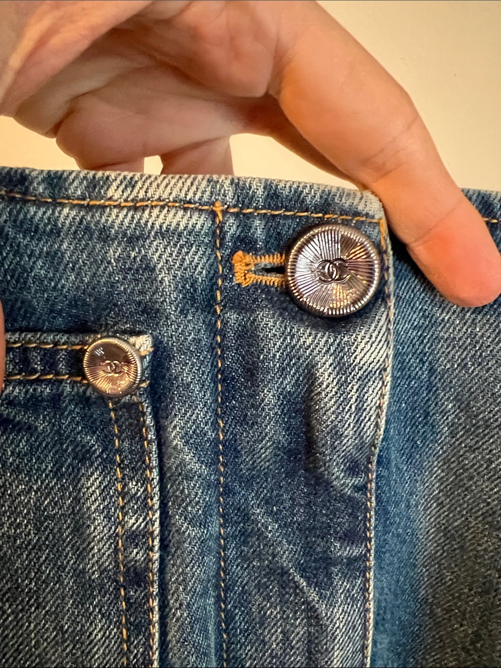 CHANEL jean denim bermuda length shorts blue size 36 chic classy modest luxury - Picture 4 of 12